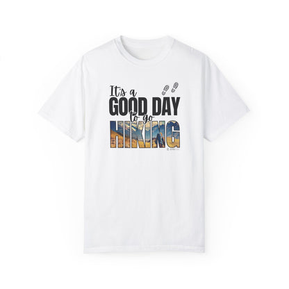 Hiking Enthusiast T-shirt, Outdoor Adventure Tee, Mountain Lover Shirt, Nature Hiker Top, Trail Explorer Tee, Great Day to be Hiking