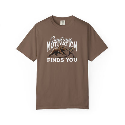 Funny Running Motivation Unisex T-shirt, Bear Chasing Humor Tee, Workout Inspiration Shirt, Fitness Apparel, Running Gift