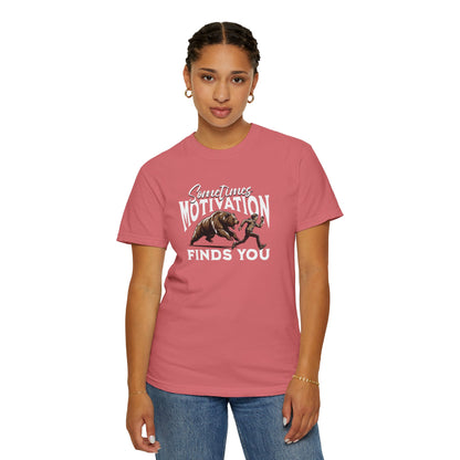 Funny Running Motivation Unisex T-shirt, Bear Chasing Humor Tee, Workout Inspiration Shirt, Fitness Apparel, Running Gift