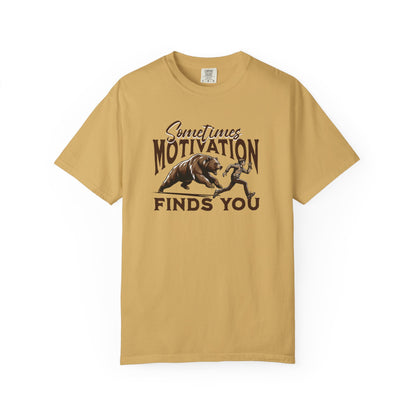 Funny Running Motivation Unisex T-shirt, Bear Chasing Humor Tee, Workout Inspiration Shirt, Fitness Apparel, Running Gift