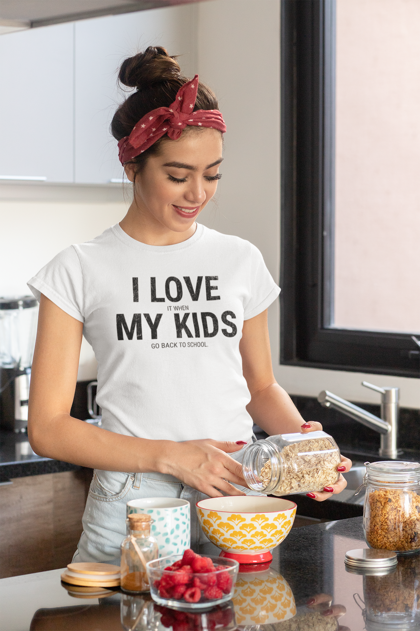 Parenting Humor T-shirt: I LOVE IT WHEN MY KIDS GO BACK TO SCHOOL